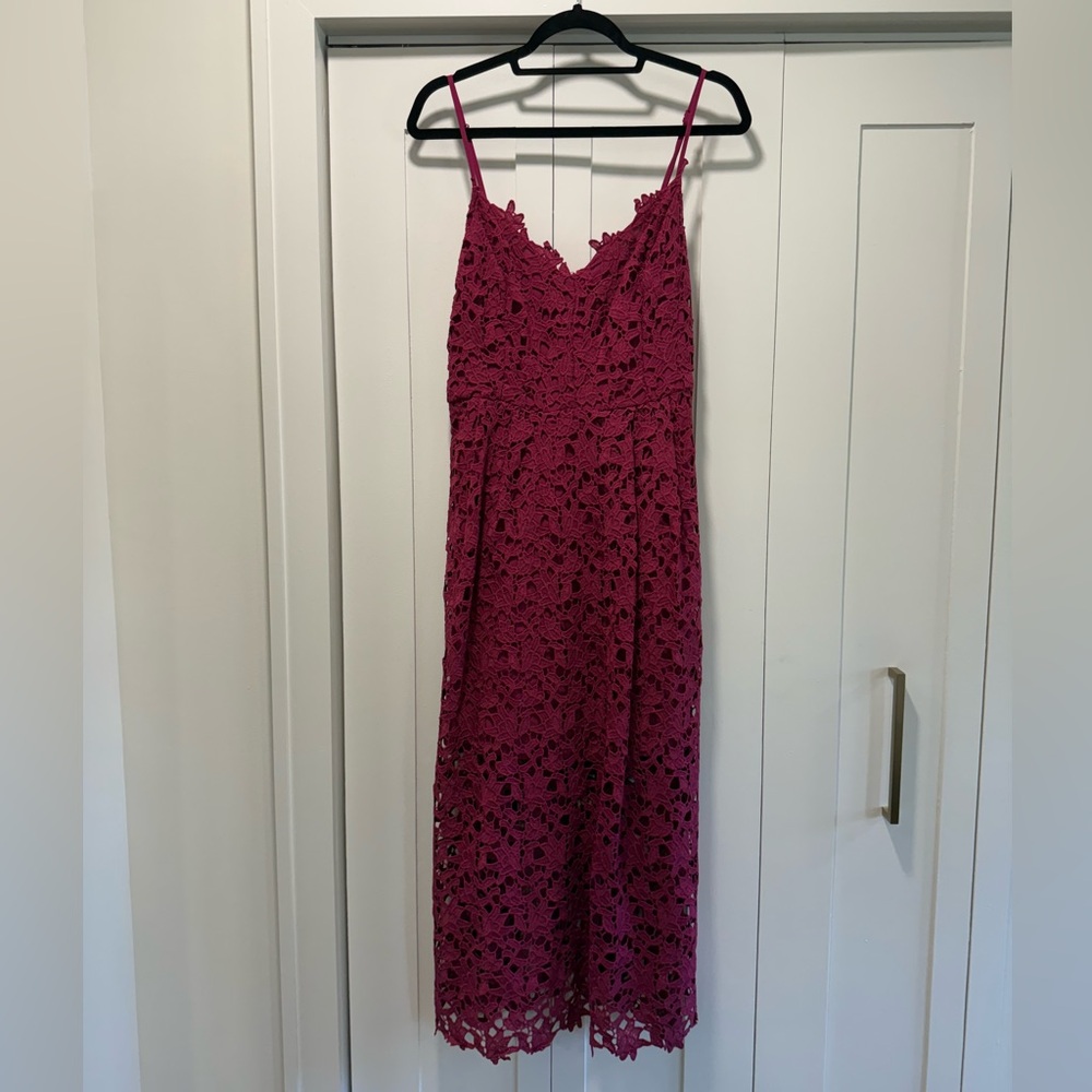 ASTR Lace Midi Dress in Burgundy/Wine